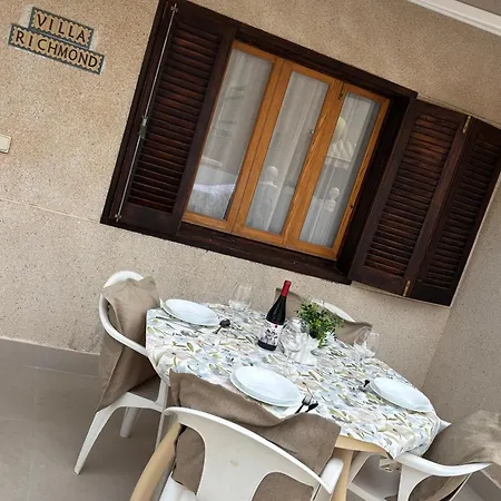 Apartament Richmond *