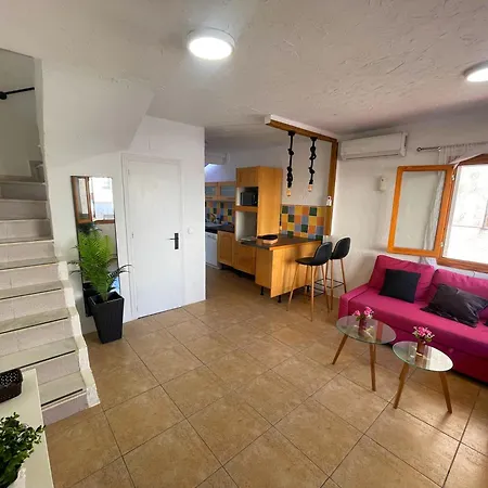 Richmond Apartment